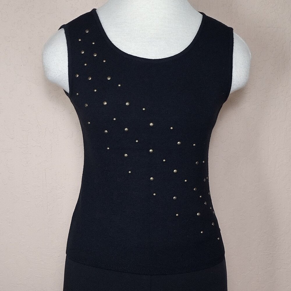 Gregory Black Sleeveless Top Embellished with metallic beaded